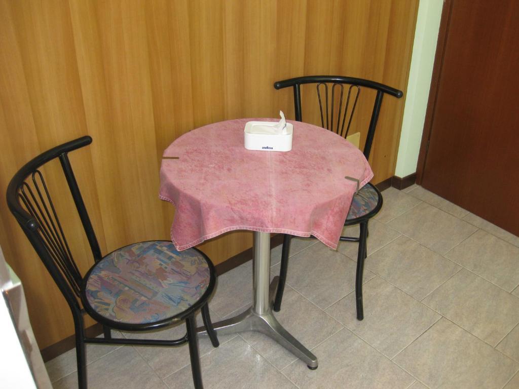 Casa Giuly Otel Villa dʼAlmè Dış mekan fotoğraf